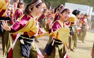実践女子大学同短期大学部YOSAKOIソーラン部 WING<br>
<span class="ls80 fs80">( じっせんじょしだいがく どうたんきだいがくぶ よさこいそーらんぶ うぃんぐ )</span> 実践女子大学同短期大学部YOSAKOIソーラン部 WING ( じっせんじょしだいがく どうたんきだいがくぶ よさこいそーらんぶ うぃんぐ )