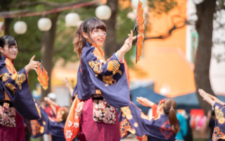 実践女子大学同短期大学部YOSAKOIソーラン部 WING<br>
<span class="ls80 fs80">( じっせんじょしだいがく どうたんきだいがくぶ よさこいそーらんぶ うぃんぐ )</span> 実践女子大学同短期大学部YOSAKOIソーラン部 WING ( じっせんじょしだいがく どうたんきだいがくぶ よさこいそーらんぶ うぃんぐ )