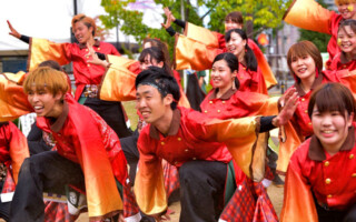北九州市立大学よさこいサークル灯炎<br>
<span class="ls80 fs80">( きたきゅうしゅうしりつだいがく よさこいさーくる とうえん )</span> 北九州市立大学よさこいサークル灯炎 ( きたきゅうしゅうしりつだいがく よさこいさーくる とうえん )
